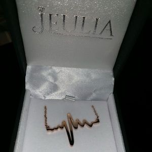 Last one! Heartbeat necklace